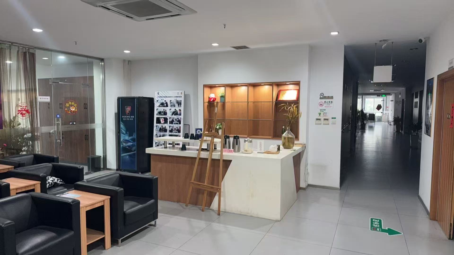 上海闵行15号线虹梅南路站50米底层办公展示商铺出租，面积1300-2000平方，租金1.3-2.0元-产联社