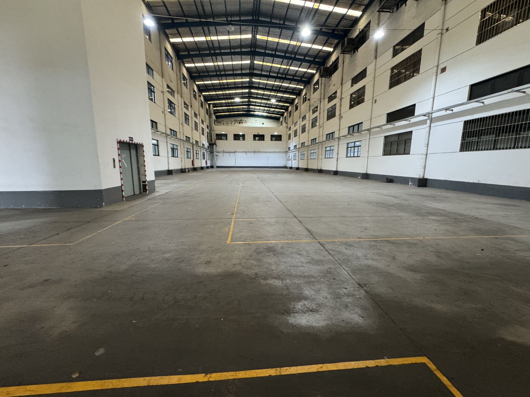 北开发原房东独院厂房出租： 嘉定工业区北开发新和路489号-产联社
