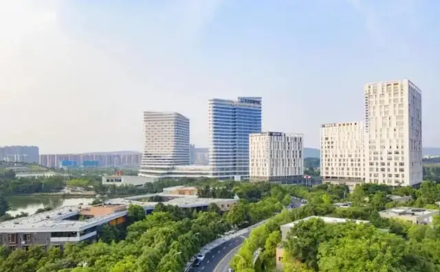 2025年产业地产十大趋势